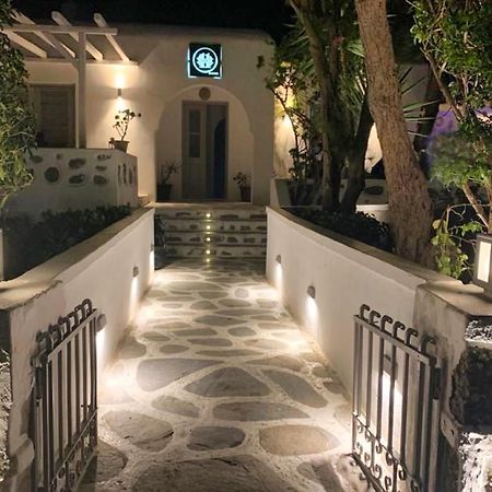 Eleven Rooms Mykonos Town エクステリア 写真